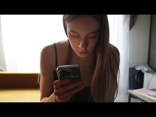 Девушка невероятно сладко отсосала член