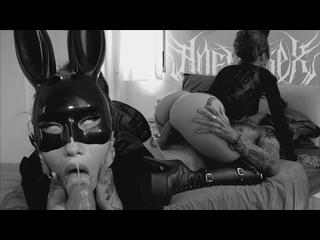 Paranormal Rabbitivity / Angelssex Spooktober