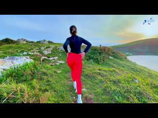 Colombian Tourist Teases Me By Showing Me Her Ass And Challenges Me To Risky Outdoor Sex