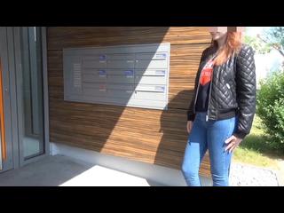 TEENY steht vor meiner Tür und will ficken