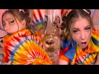 Rainbow beauty smoked some weed and decided to smoke my dick after 4K