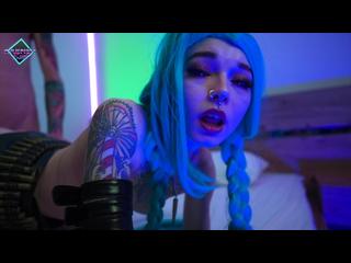 Slutty Jinx loves deep anal and rough fucking. Karneli Bandi