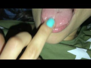 Despierto con ganas de masturbarme. Orgasmo clitoris pulsante