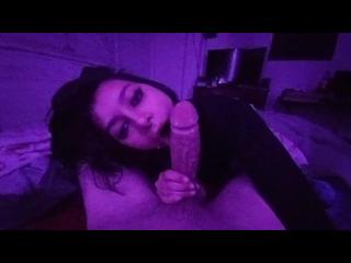 Сосу огромный член друга на день святого Валентина