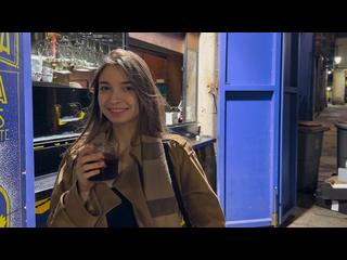 Сколько коктейлей нужно, чтобы заставить ее заняться сексом?