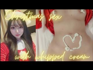 クリスマスが近いのでお互いの体を生クリームでデコレーションしあってプレイしてみた(日本人/Japanese/크리스마스가 가까우므로 서로의 몸을 생크림으로 서로 데코레이션하고 섹스해 보았다.)