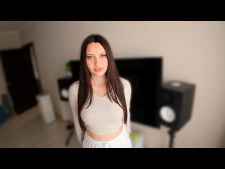 Beautiful Girl With Big Ass Loves Sex