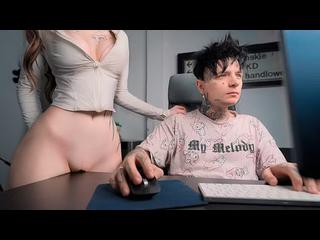 She rubbed her pussy against the table, not letting me play. I had to cum on her face - pinkloving