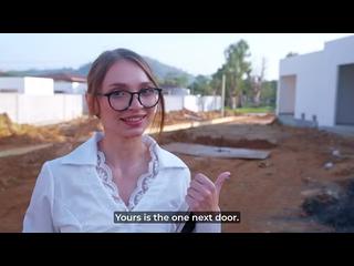 Похотливая риелторша трахается с клиентом в недостроенной вилле чтобы спасти сделку